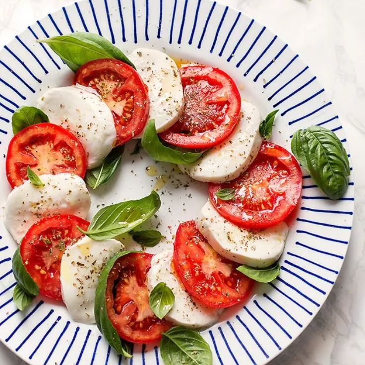 CAPRESE SALAD