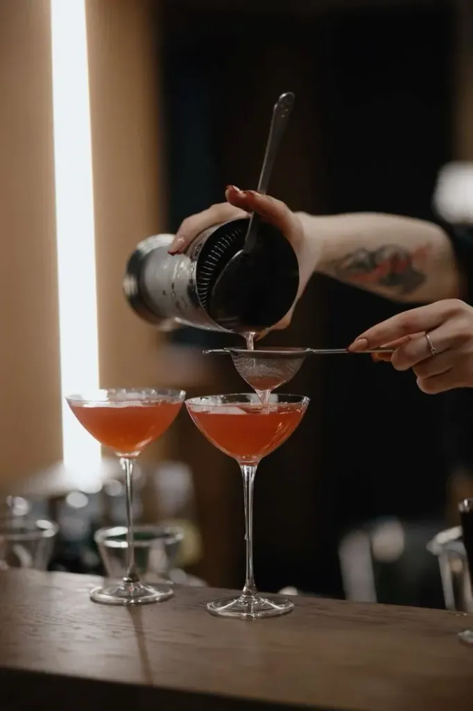 BLOOD ORANGE COSMOPOLITAN